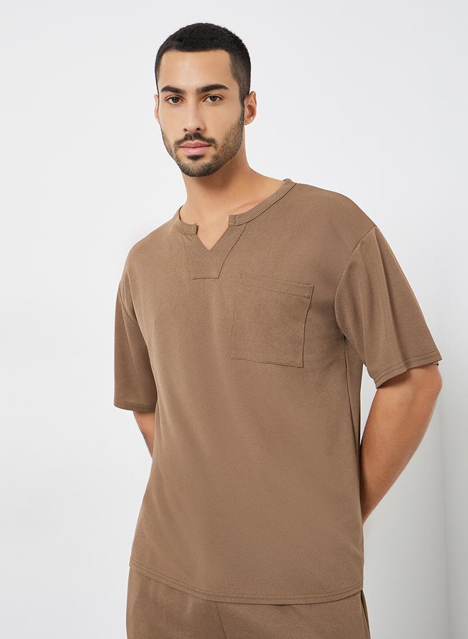 ستايلي طقم تي شيرت وشورت رجالي بني واسع - Image 2